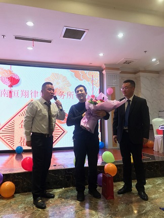 ed89e1c4e041a17a20d79a2c9e64681.jpg ed89e1c4e041a17a20d79a2c9e64681.jpg